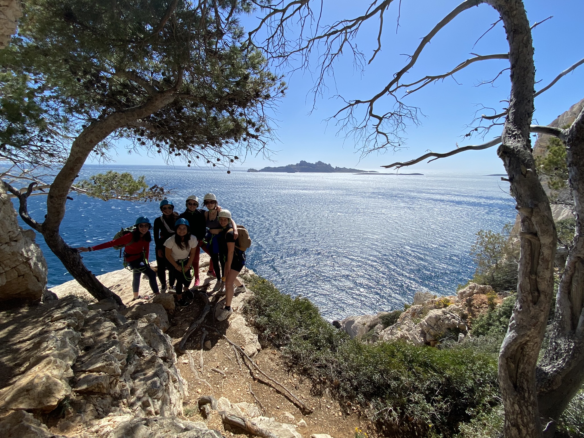 EVG et EVJF, parcours aventure, escalade, activités outdoor entre Toulon et Marseille EVG et EVJF, parcours aventure, escalade, activités outdoor entre Toulon et Marseille
