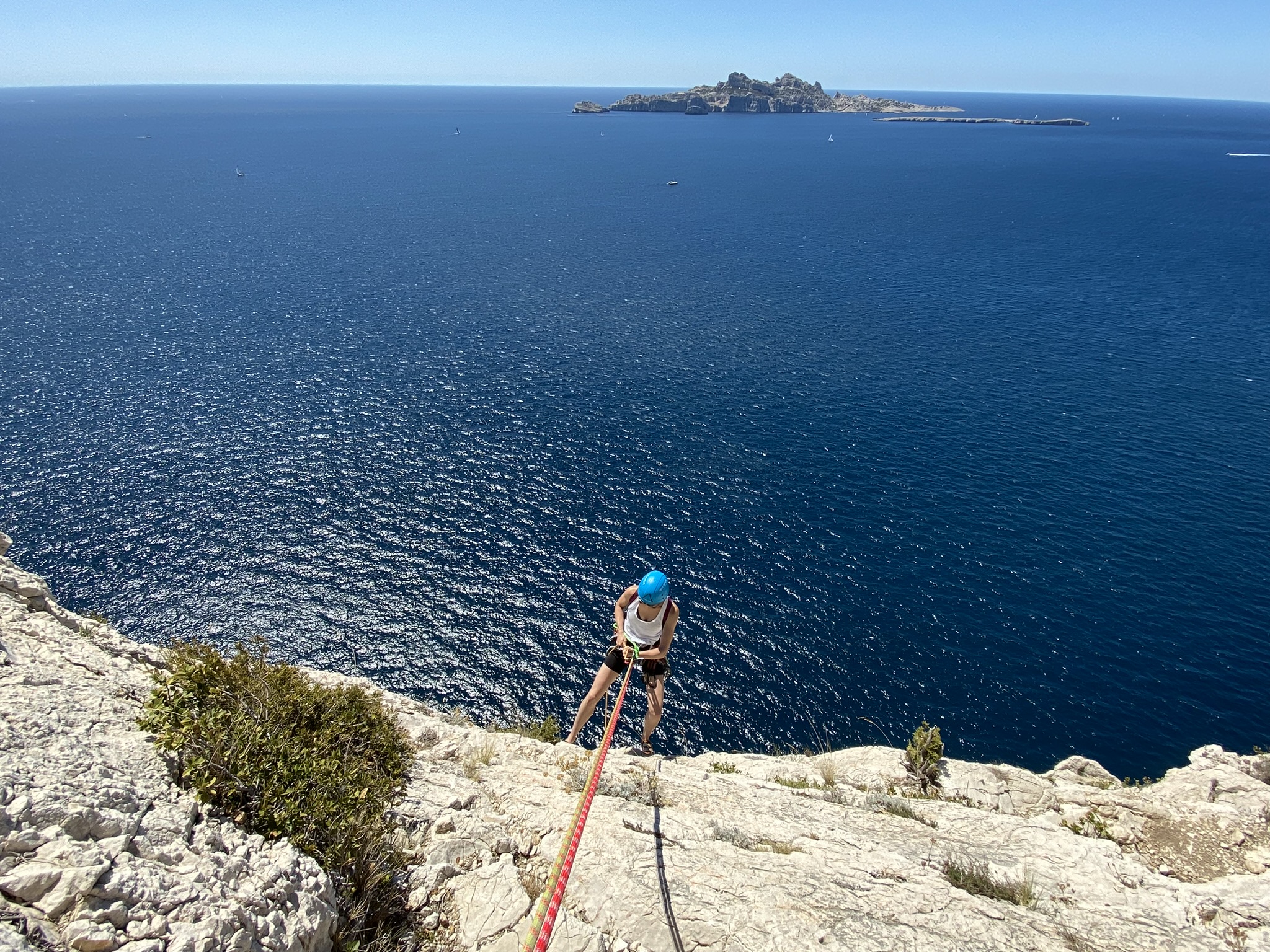 Comprendre les différentes disciplines de l’escalade en extérieur : guide du grimpeur