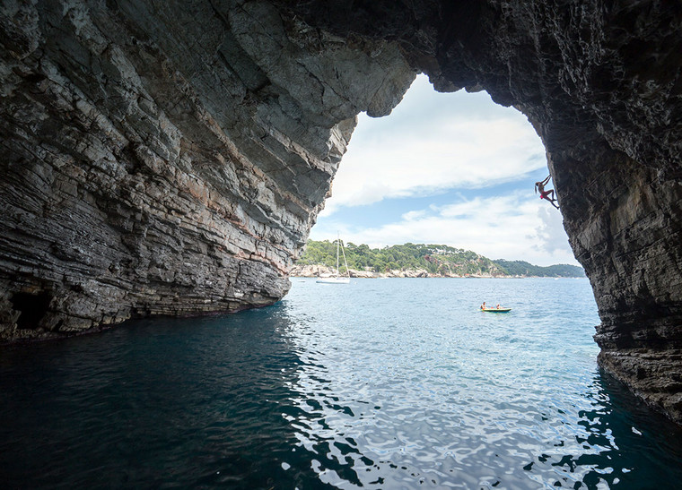 Deep Water à Toulon - Secteur Grotte, La Piade