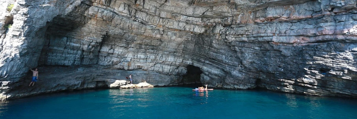 secteur la grotte à Toulon 